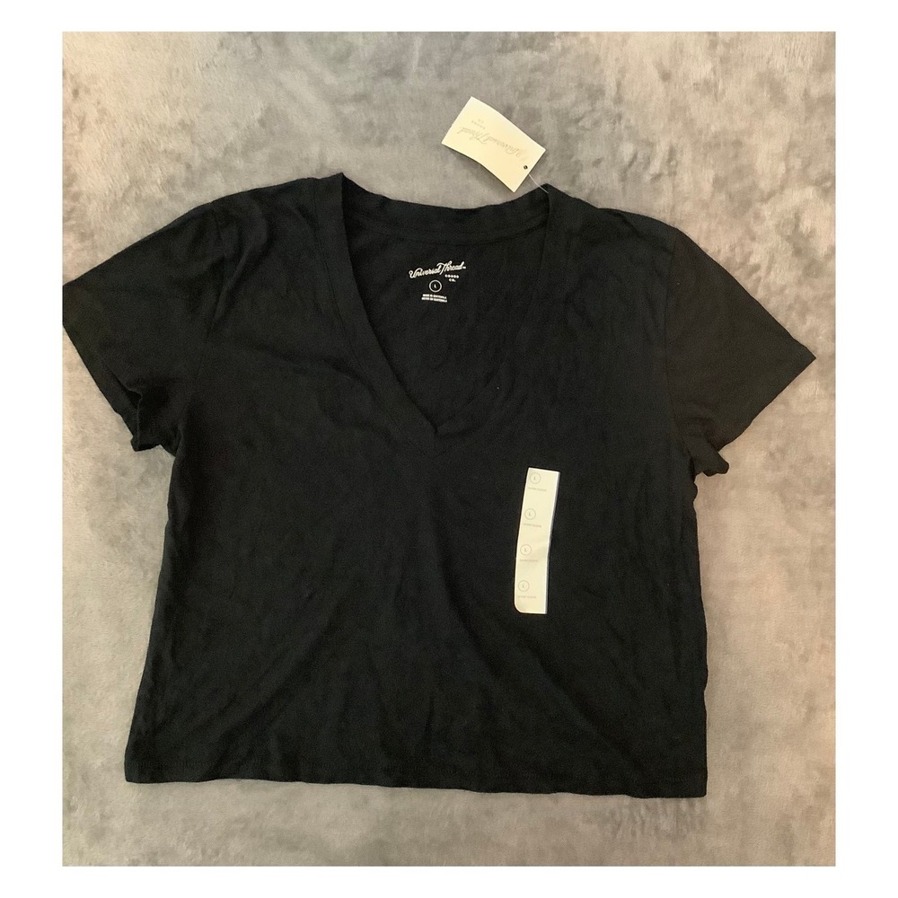Universal Thread Women's Ebony Black V-Neck Cotton T-Shirt Size L NWT